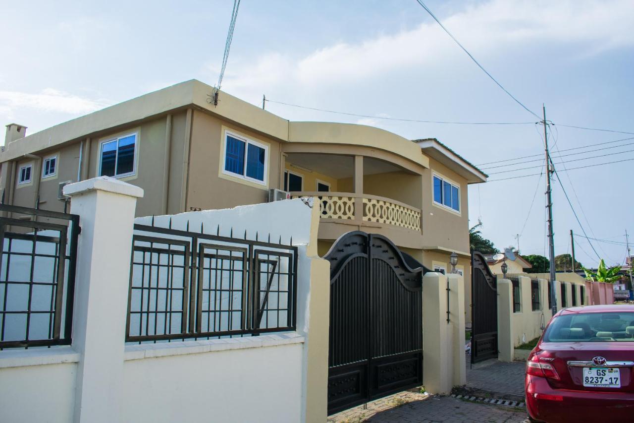 Brannic Lodge Acra Exterior foto